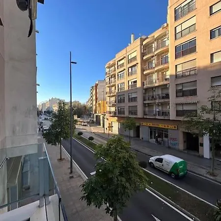 Piso En Διαμέρισμα